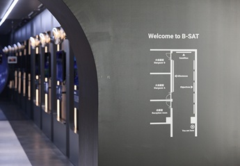 Welcome to B-SAT　仕事への誇りが伝わる展示スペース